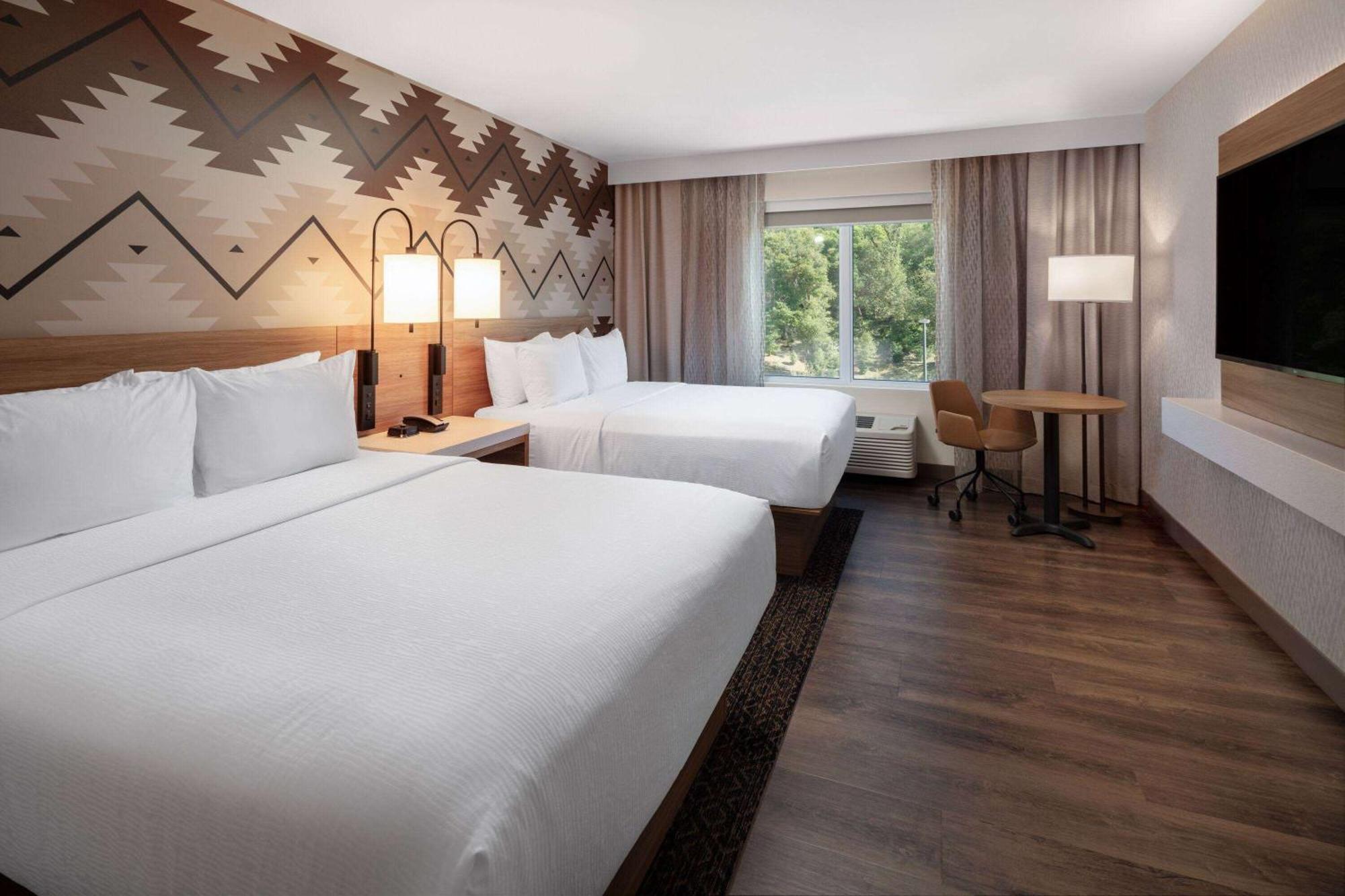 Wyndham Garden Redwood Valley - Ukiah Екстер'єр фото